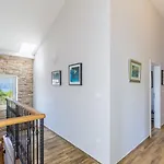 Villa House *