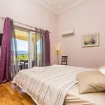 Villa House Brzac