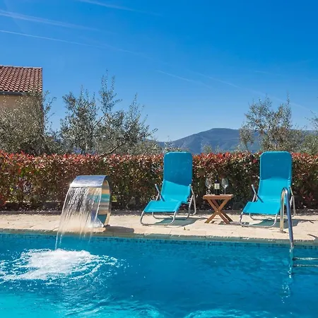 Villa House Brzac